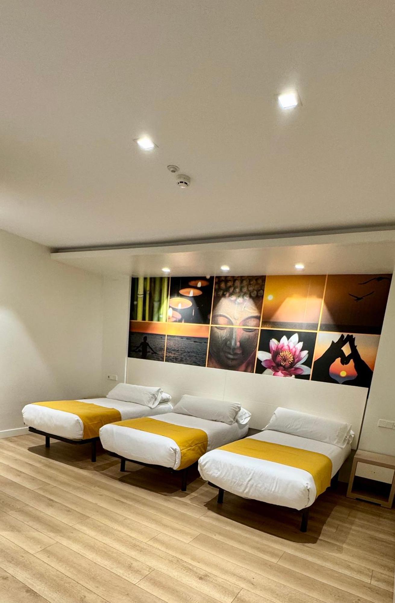 Apartamentos Apolo Madrid Exteriér fotografie