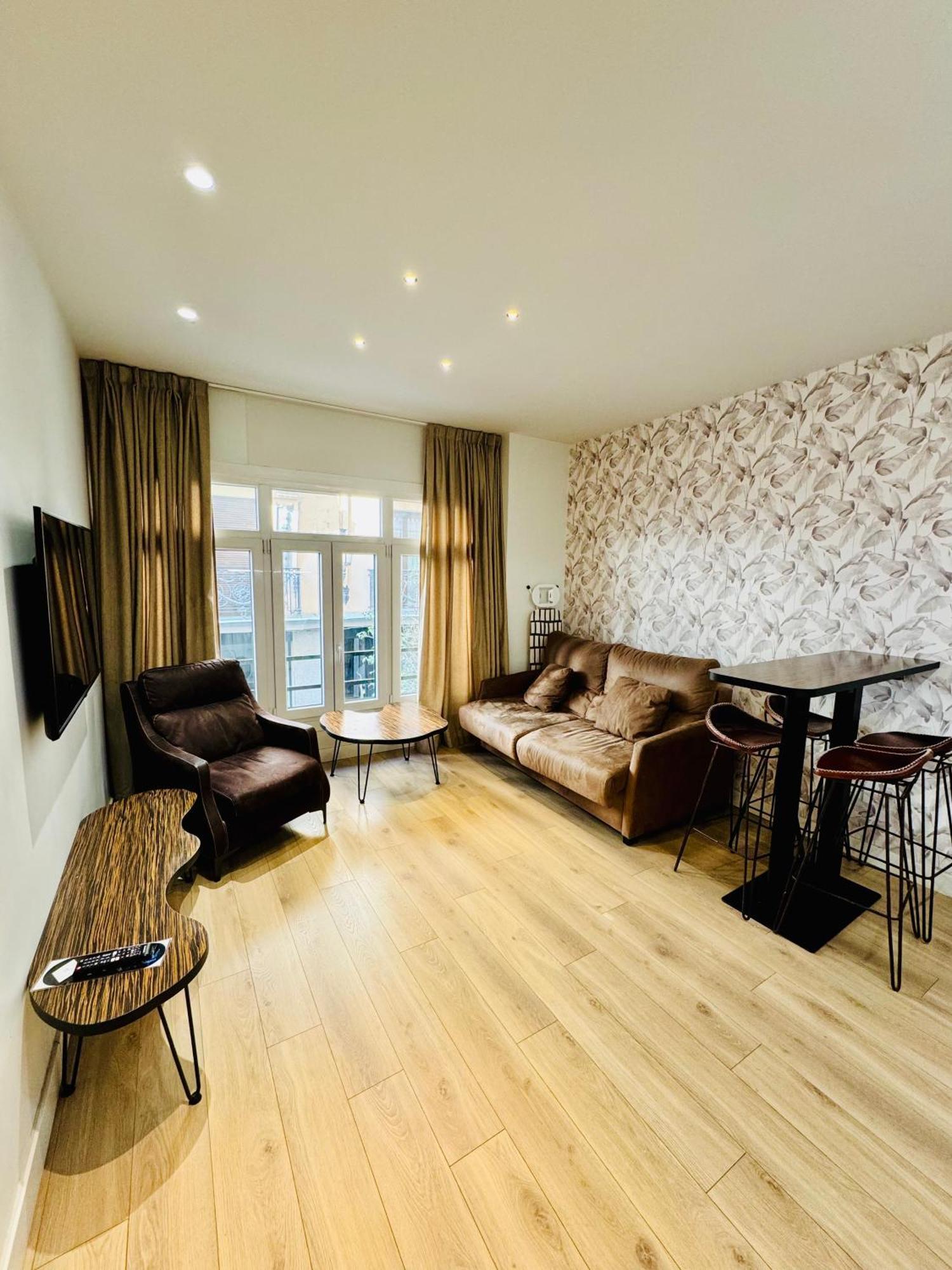 Apartamentos Apolo Madrid Exteriér fotografie