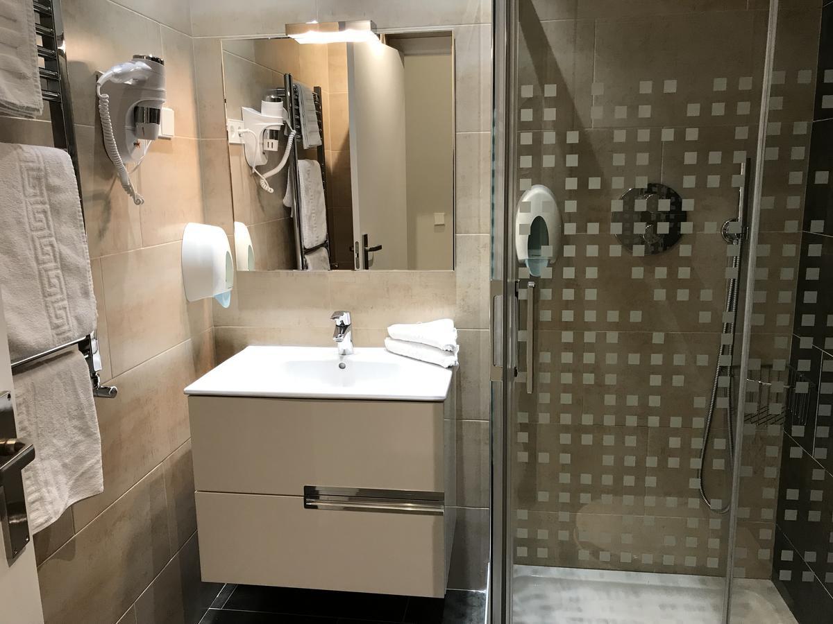 Apartamentos Apolo Madrid Exteriér fotografie